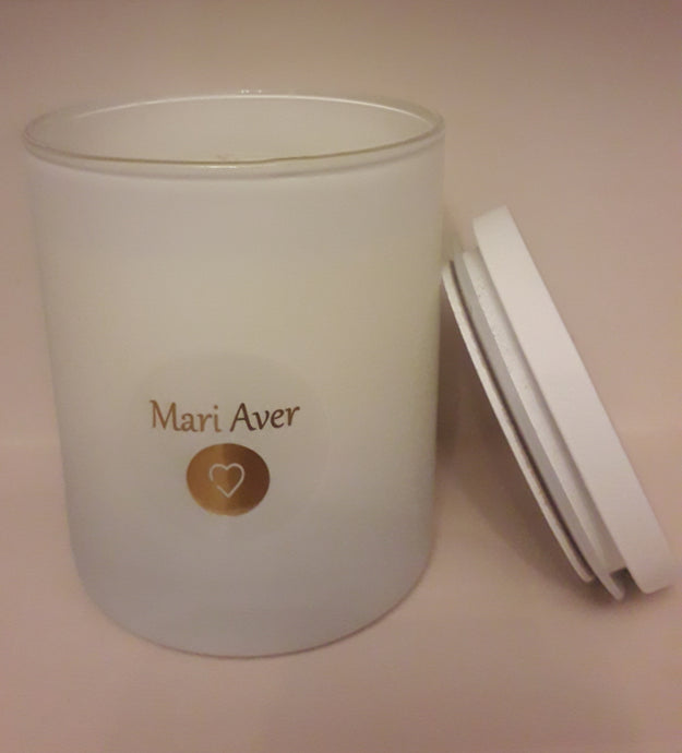 Festive Feels - Warm Gingerbread Winter White Candle Sml